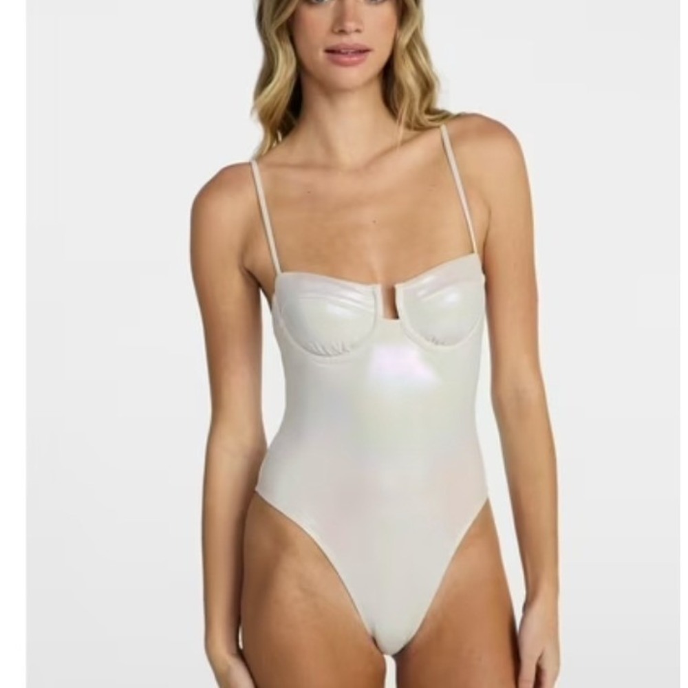 No Boundaries Iridescent Metallic One Piece Swimsuit Underwire Ruffle XL